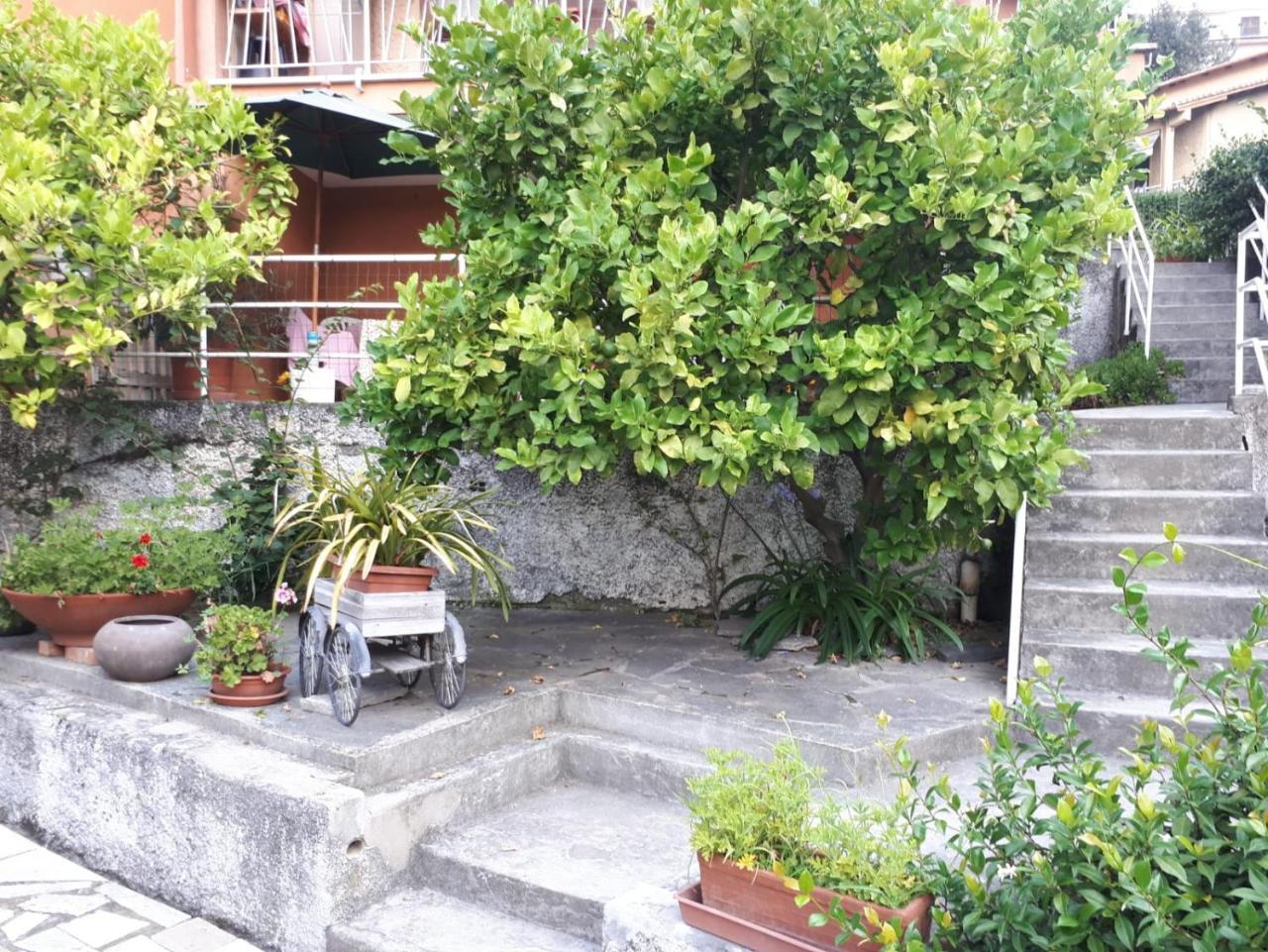 Ai Tre Limoni Varazze Exterior foto